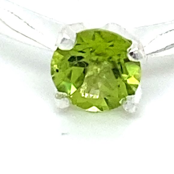 Peridot 1.40ct Platinum Finish Solid Silver Ring - Picture 6 of 6